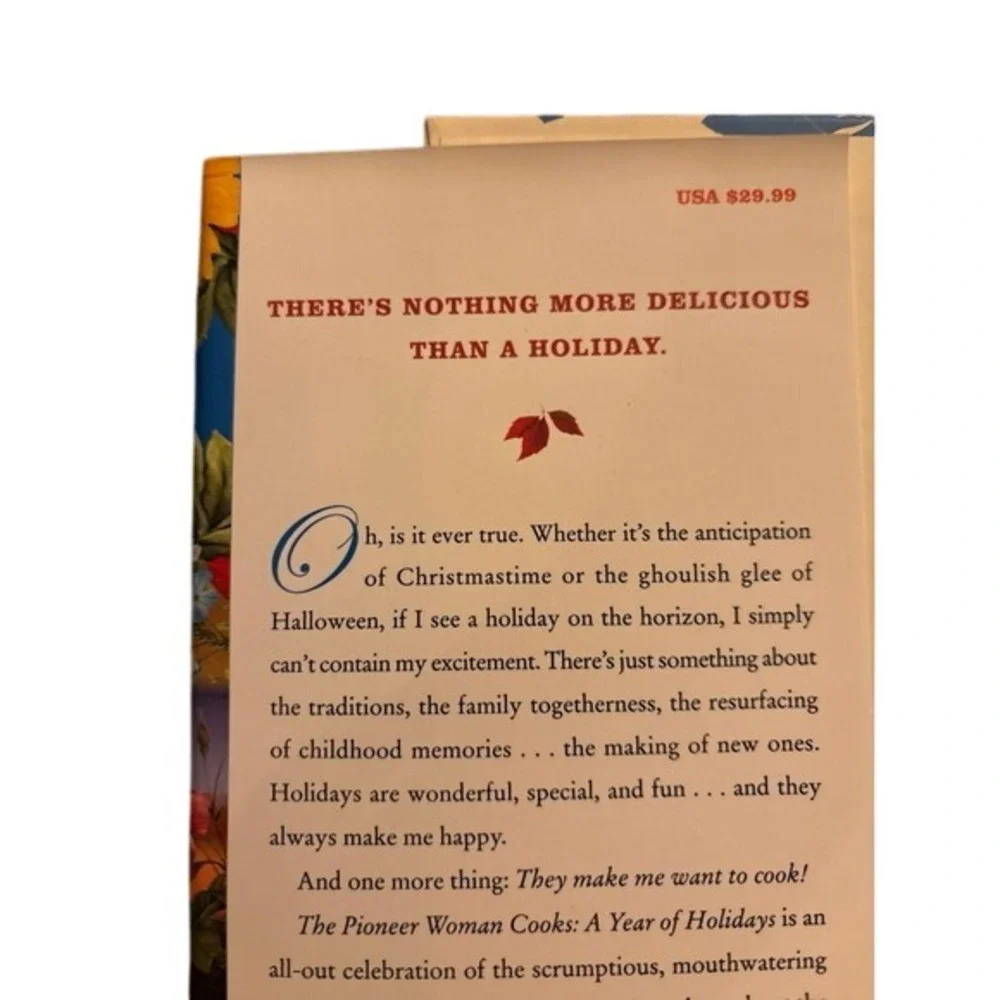 A Year of Holidays The Pioneer Woman Ree Drummond‎ Hardcover Cookbook